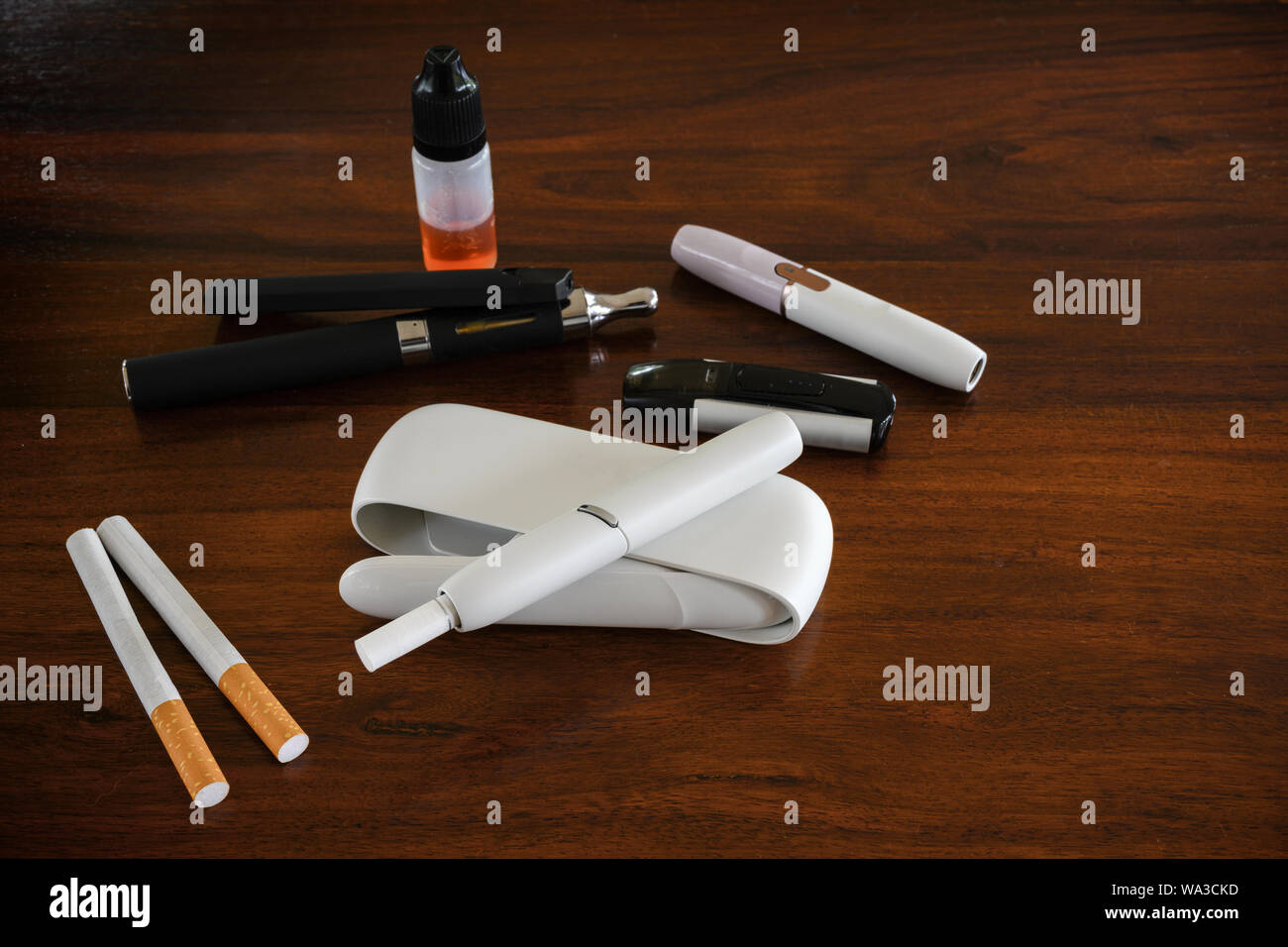elfbar elfa kaufen E-zigarette Im Vergleich Zigaretten vs. Vape: Was ist der Unterschied? main image 0