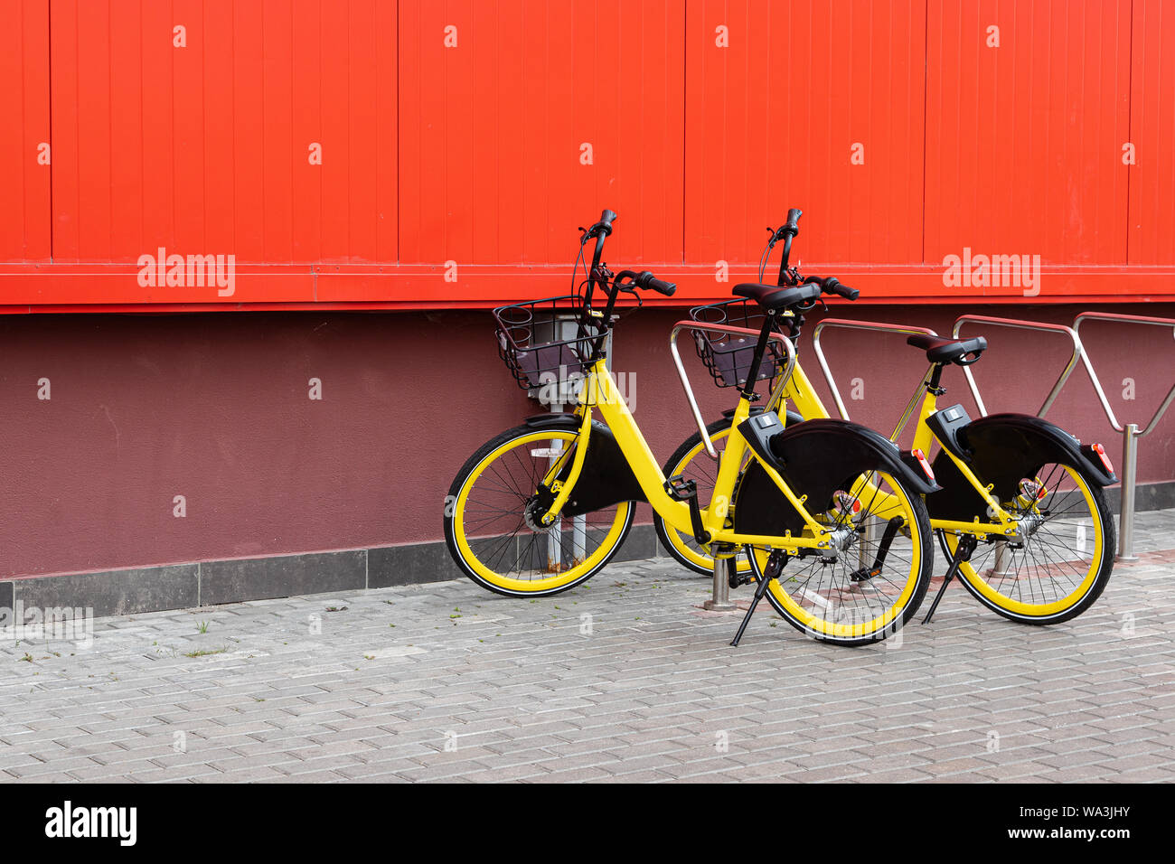 Bike Vermietung auf Straße, öffentlicher Nahverkehr, Umweltschutz Stockfoto