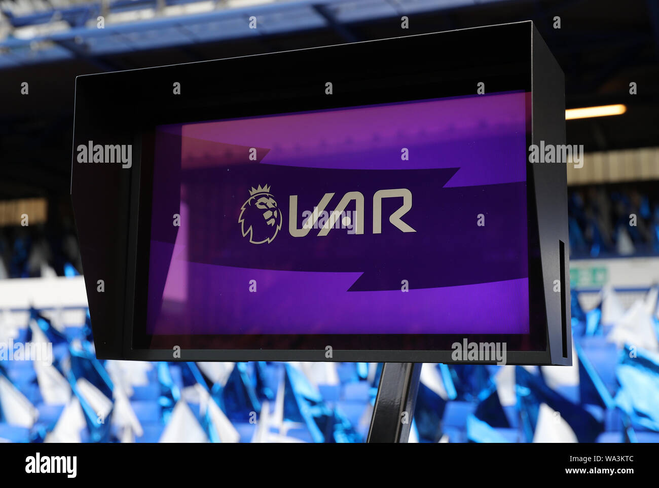 Var Monitor, Everton FC V FC Watford, 2019 Credit: Allstar Bildarchiv/Alamy leben Nachrichten Stockfoto