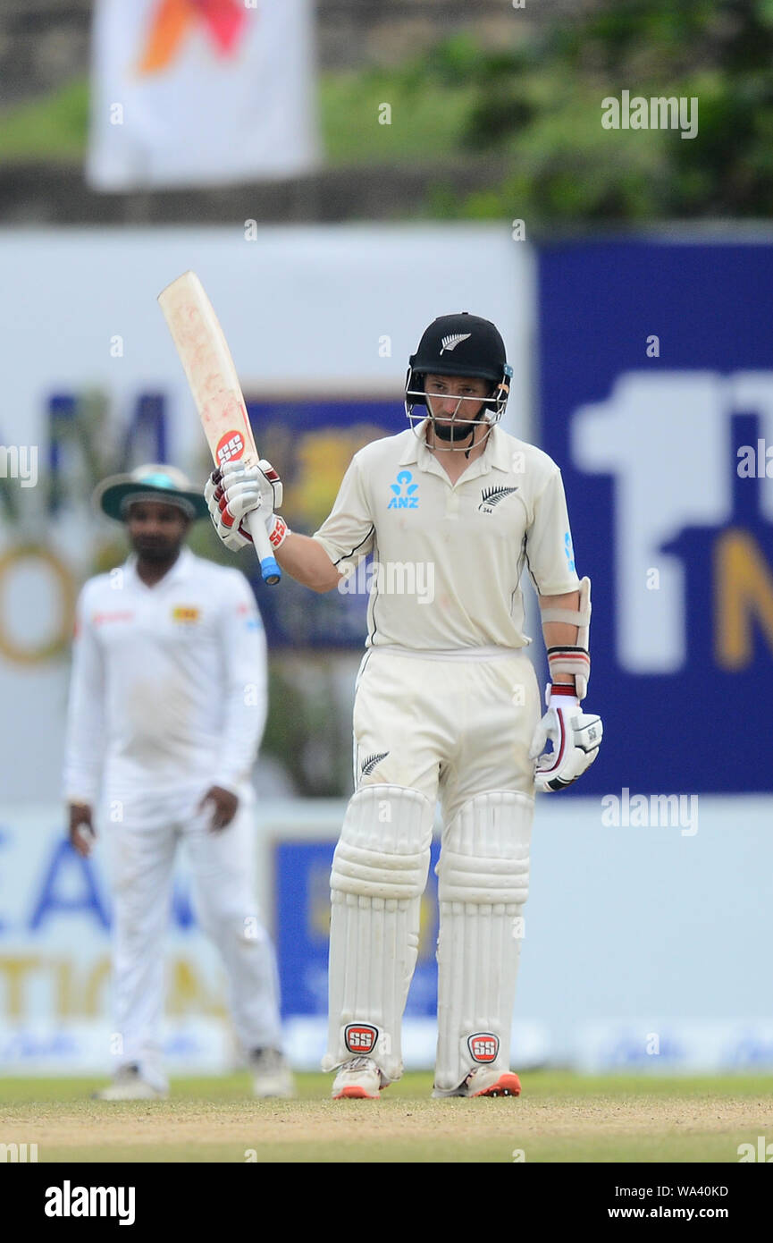 Neuseeland batsman BJ Watling reagiert auf seinem halben Jahrhundert während der Tag zwei des ersten Testspiel zwischen Sri Lanka und Neuseeland bei Galle International Stadium (Foto durch Isuru Peiris/Pacific Press) Stockfoto