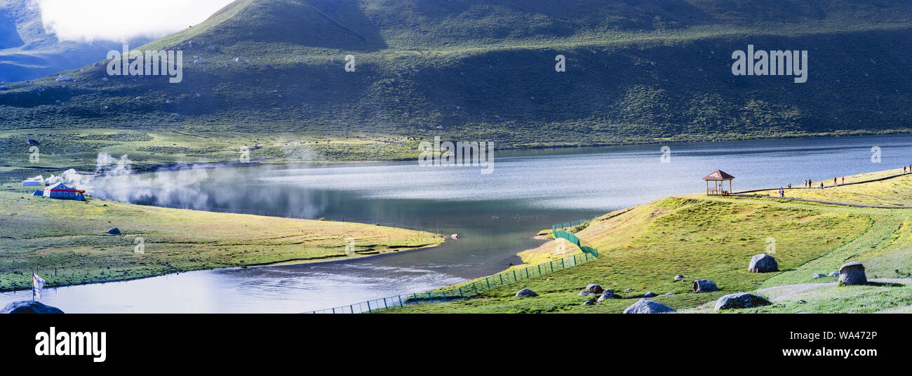 . Den tiefen Berg balyanlkalla Stockfoto