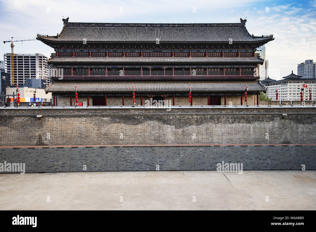 Xi'an die alte Stadtmauer. Embrasured Wachtturm Stockfoto