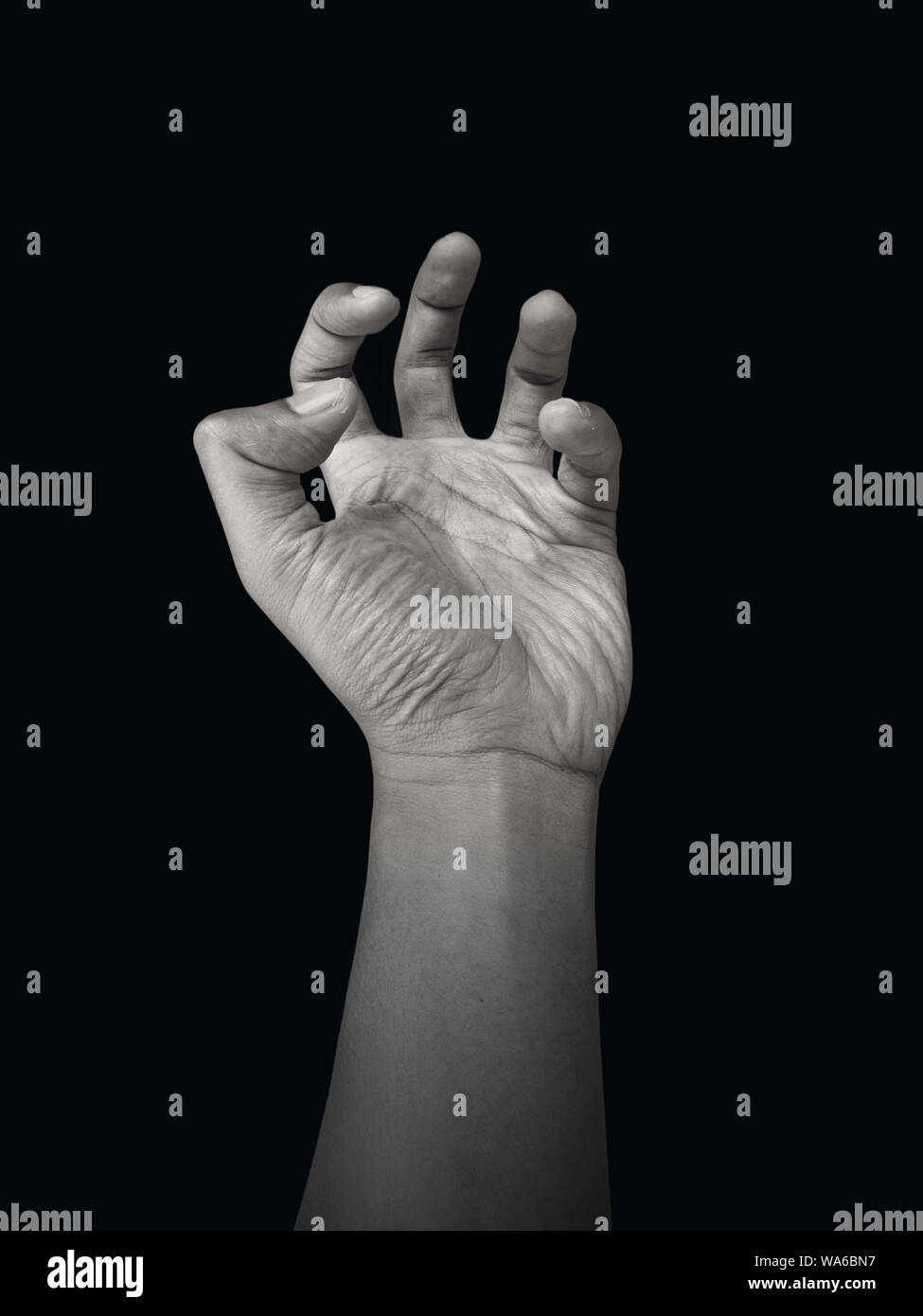 Zombie Hand, toter Mann, auferstanden aus dem Grab Stockfoto
