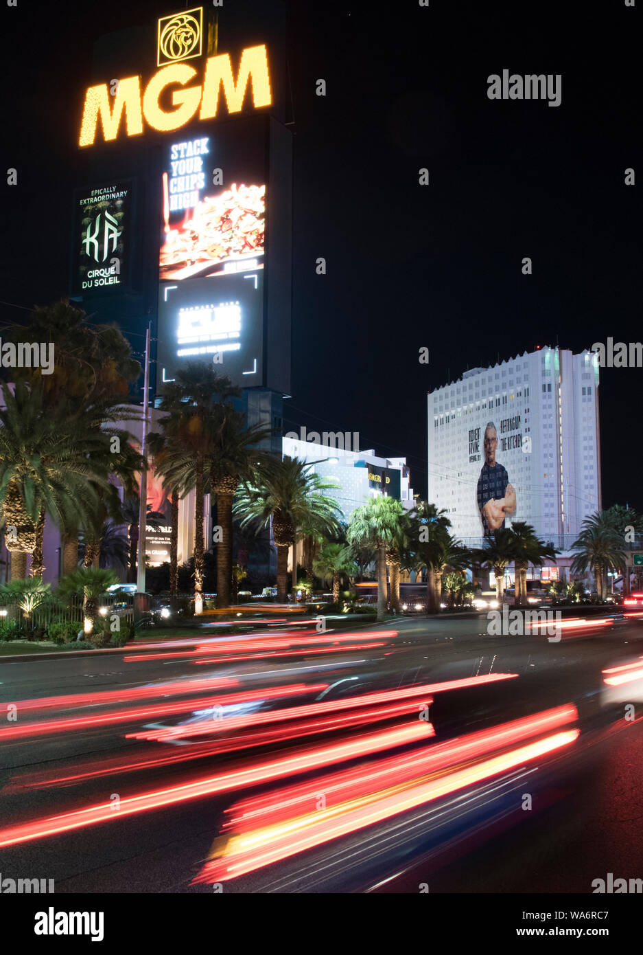 Las Vegas Strip bei Nacht. Der Streifen ist eine 4,2 km lange Strecke von Las Vegas Boulevard in Clark County, Nevada. Stockfoto