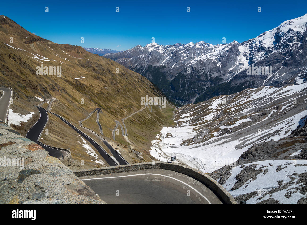 Fabelhafte Hochster Pass Europas Fotos