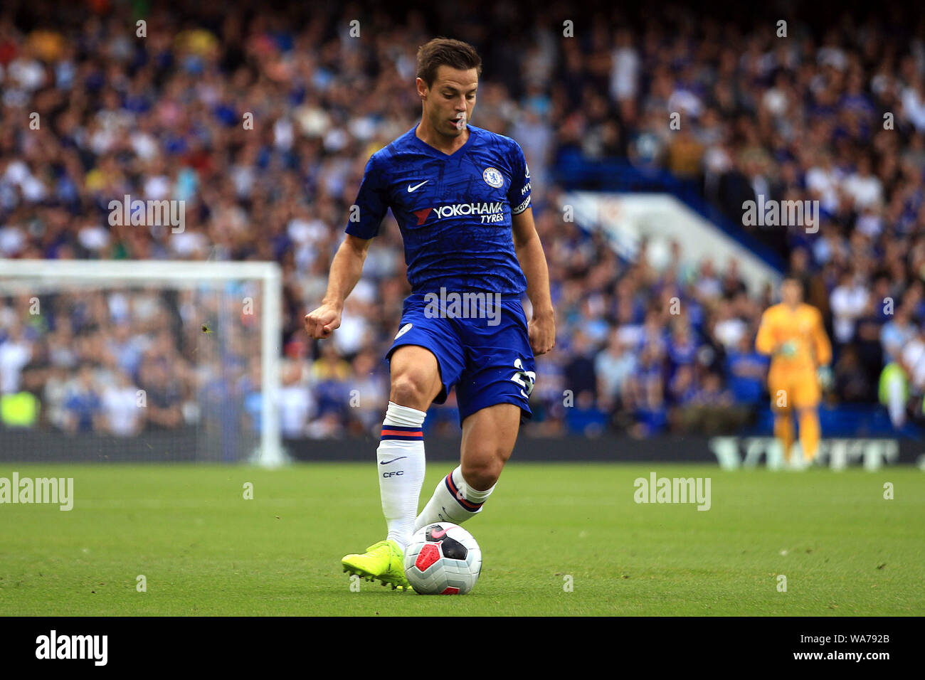 London, Großbritannien. 18. August 2019. Cesar Azpilicueta von Chelsea in Aktion. Premier League match, Chelsea v Leicester City an der Stamford Bridge in London am Sonntag, den 18. August 2019. Dieses Bild dürfen nur für redaktionelle Zwecke verwendet werden. Nur die redaktionelle Nutzung, eine Lizenz für die gewerbliche Nutzung erforderlich. Keine Verwendung in Wetten, Spiele oder einer einzelnen Verein/Liga/player Publikationen. Credit: Andrew Orchard sport Fotografie/Alamy leben Nachrichten Stockfoto