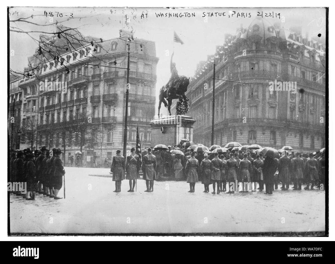 Bei Washington Statue, Paris Stockfoto