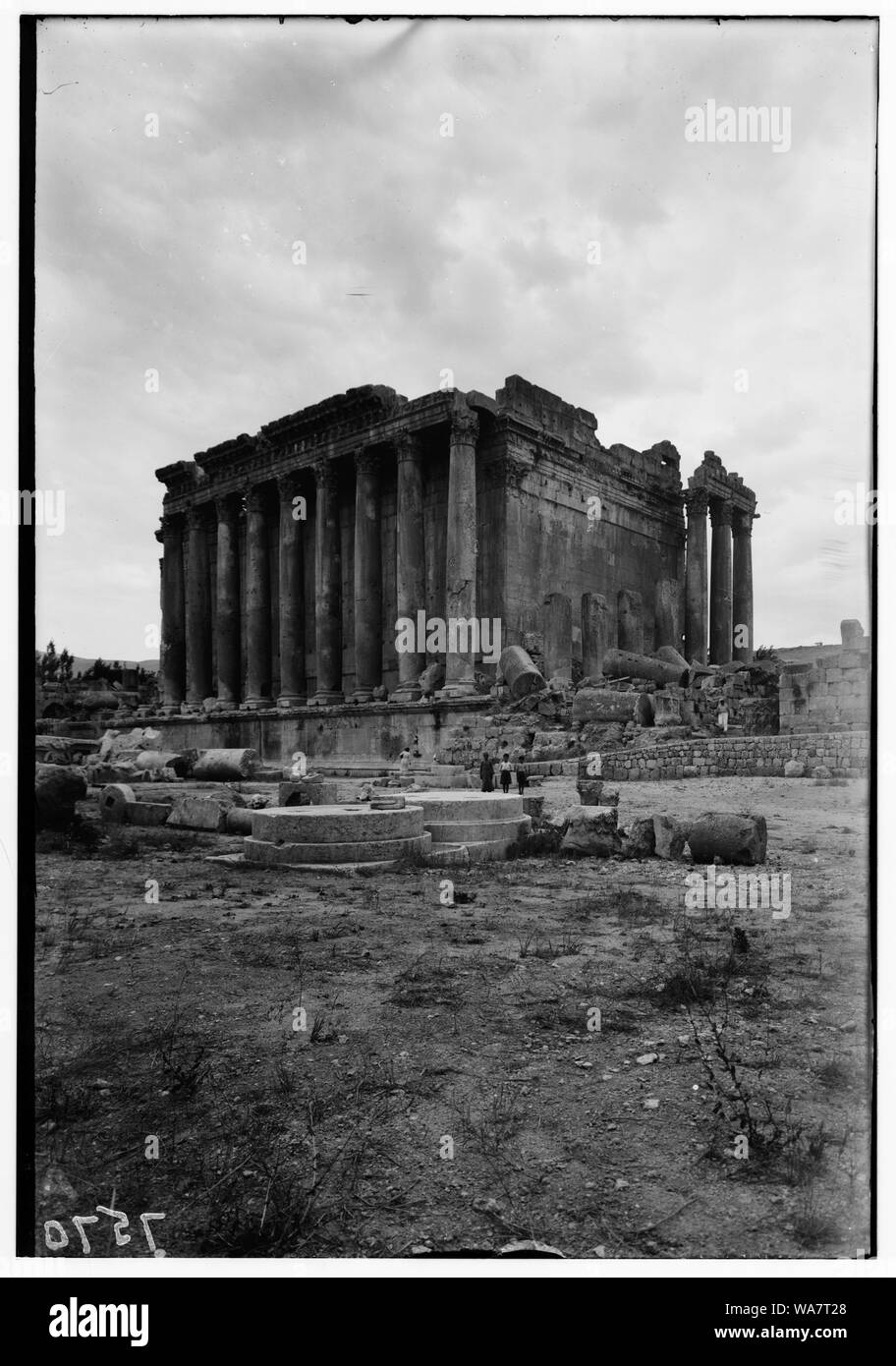 Baalbek. Bacchus Tempel. Von der N.W. Stockfoto