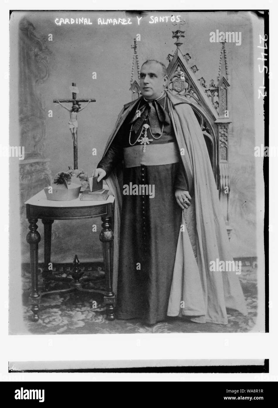 Kardinal Almarez Y Santos Stockfoto