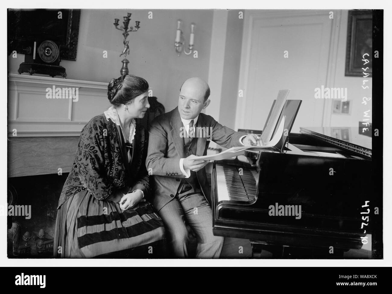 Casals & Frau Stockfoto