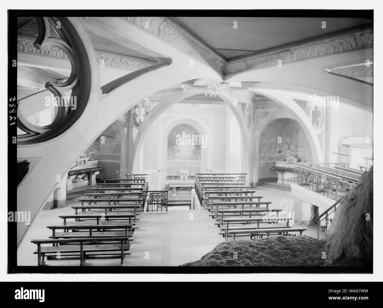 Tomb of st peter -Fotos und -Bildmaterial in hoher Auflösung – Alamy