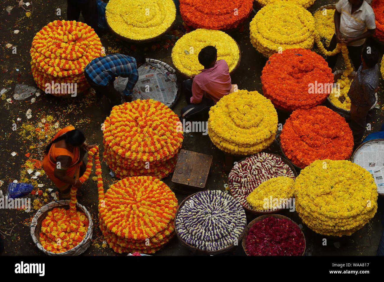 Blumenmarkt - KR Markt, Bangalore, Karnataka, Indien Stockfoto