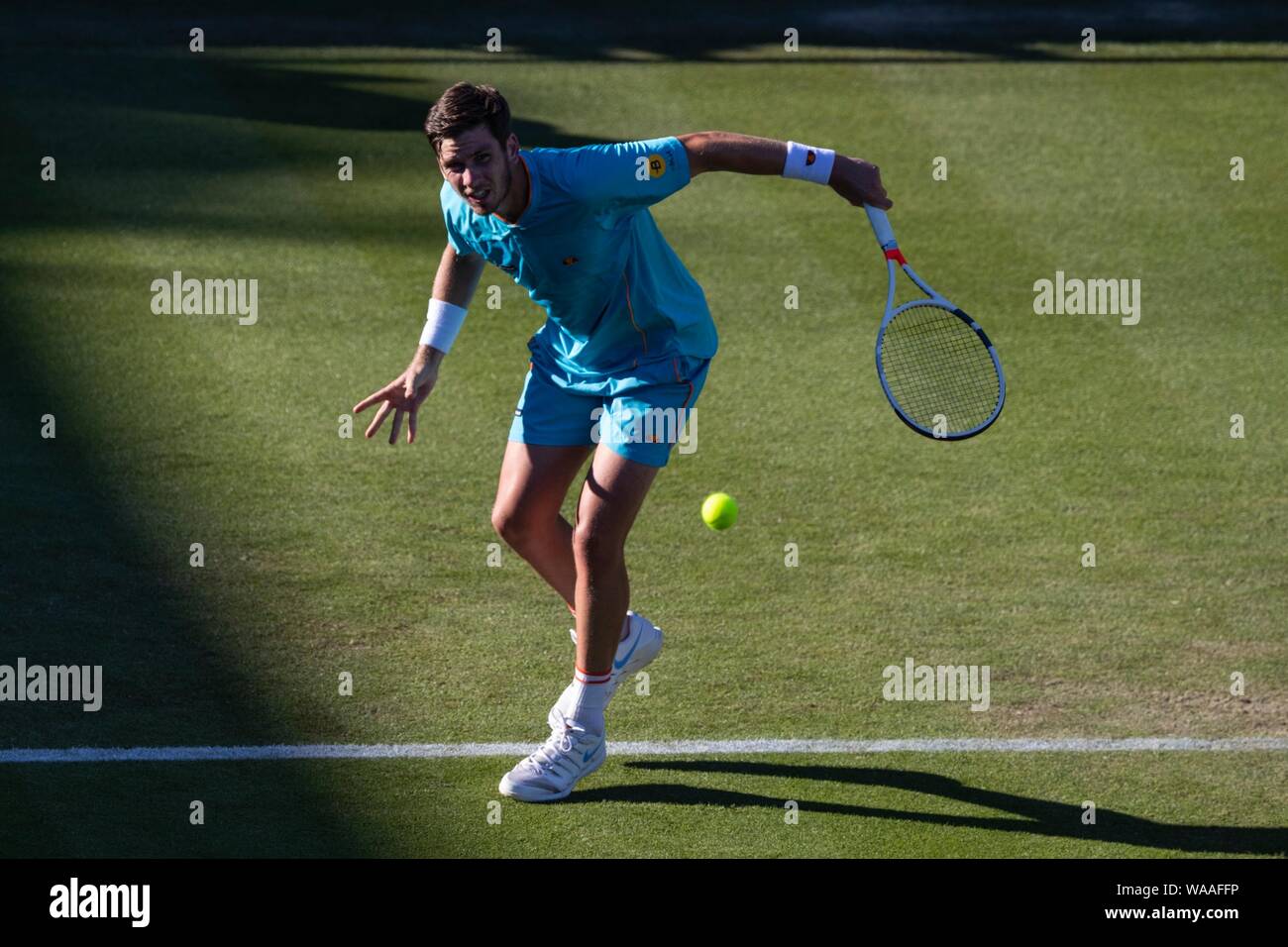 Cameron Norrie Großbritannien spielen einhändige Rückhand Daniel Marken in Deutschland. Natur Tal International 2018 - Dienstag, 26, Juni, 2018 - Stockfoto