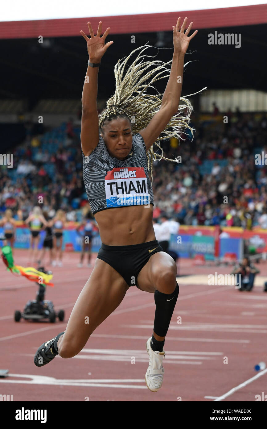 Birmingham. UK.. 18. August 2019. Nafissatou Thiam (BEL) in Aktion im Weitsprung der Frauen an der Muller Grand Prix. IAAF Diamond League Athletik. Alexander Stadium. Birmingham Stockfoto
