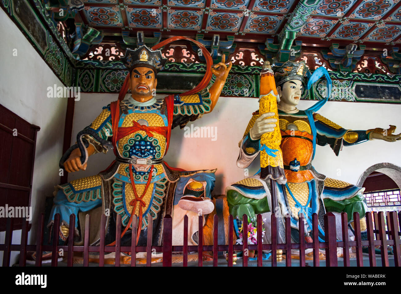 Innenraum der Chinesischen Kloster, Lumbini, Nepal Stockfoto