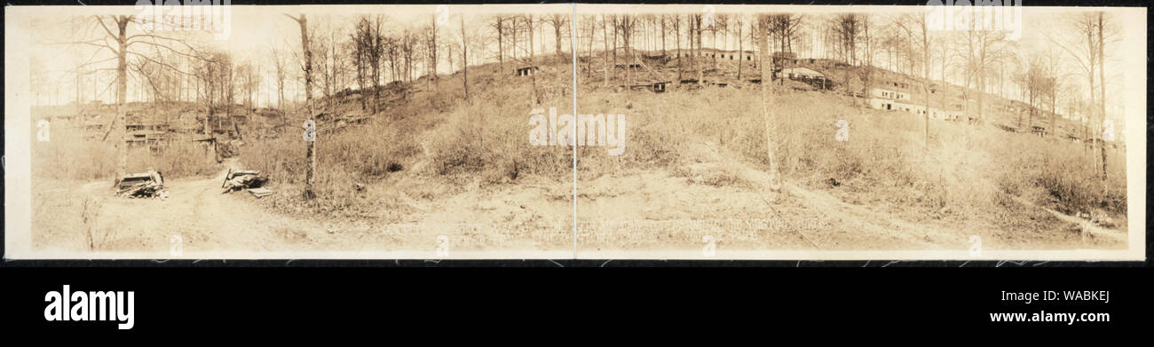 Konkrete bombensicher Unterstände der deutschen Armee, die in den Argonnen; hinter der vorderen Linie Positionen, östlich von Le Four de Paris Stockfoto