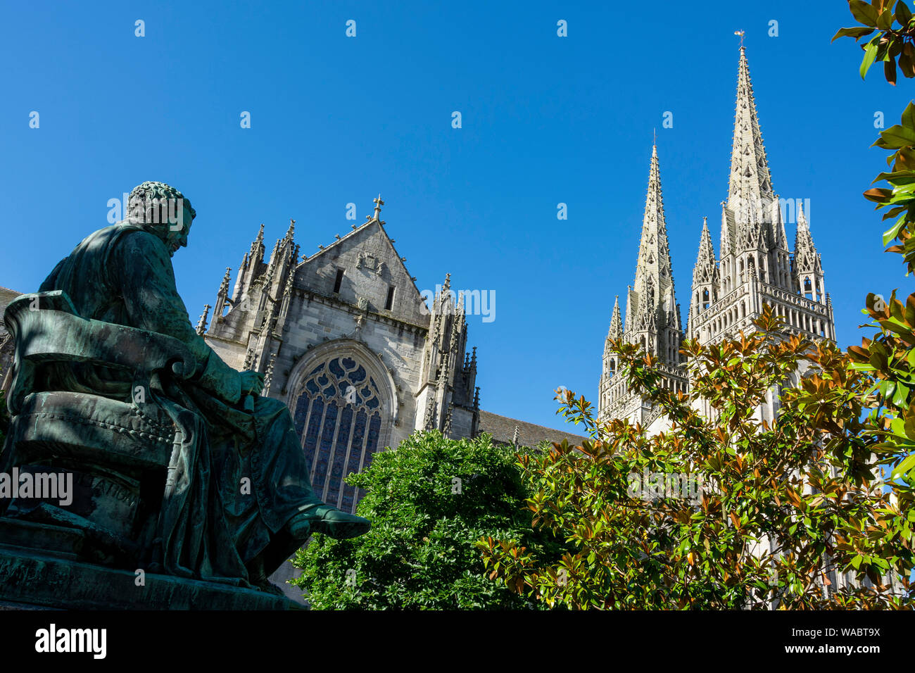 Quimper. Statue von Laennec Erfinder des Stethoskops. Finistère. Bretagne. Frankreich Stockfoto