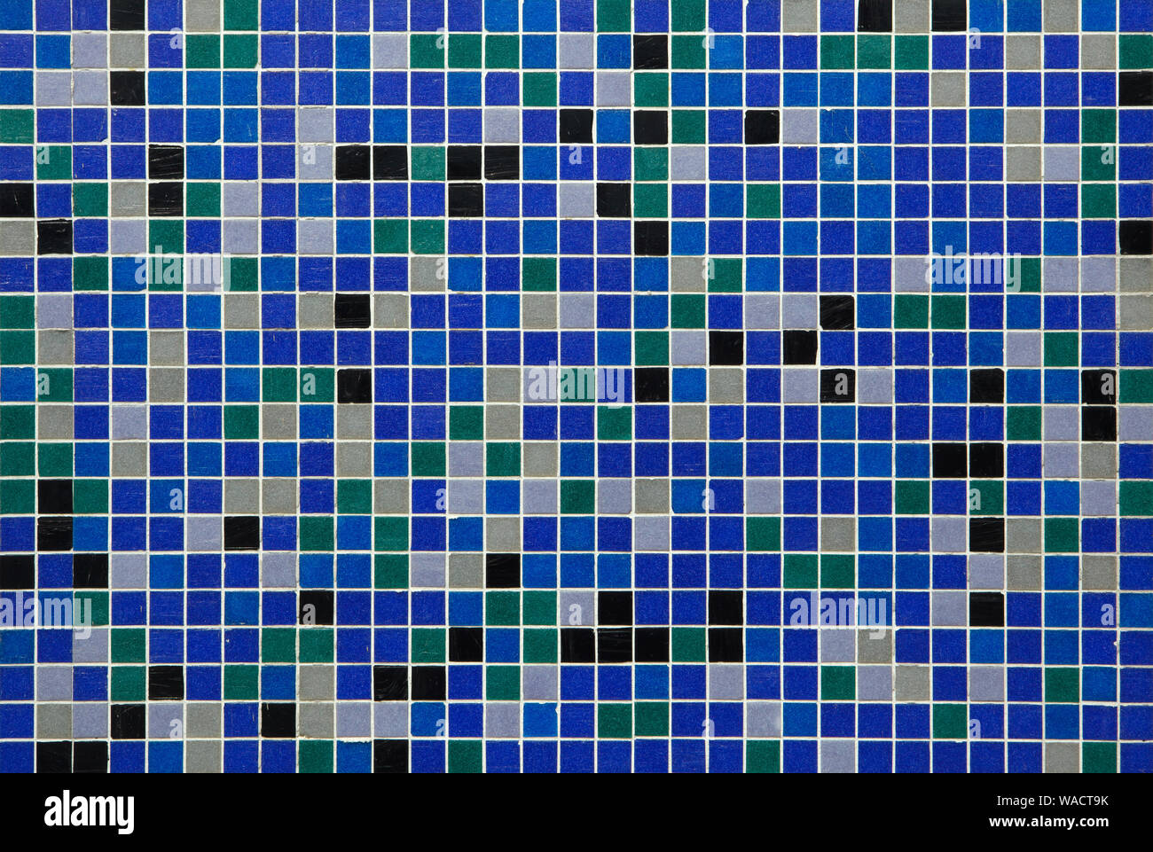 Blaue Mosaikfliesen. Hintergrund Textur. Stockfoto