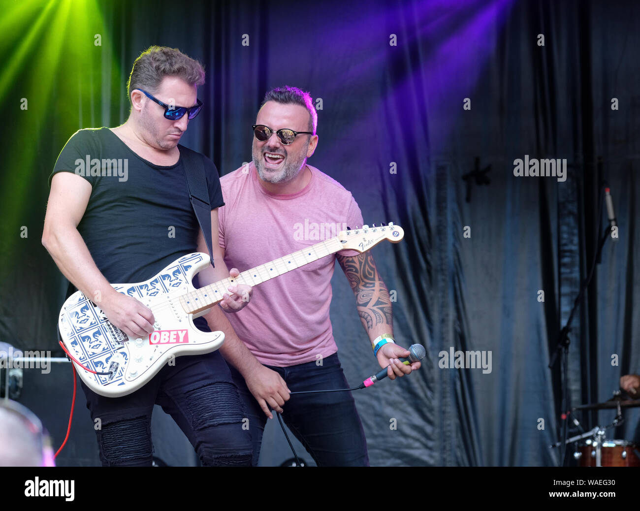 Stu Whitwell und Nolan Frendo der Jetstream bei Weyfest Music Festival, Tilford, Surrey, Großbritannien. August 18, 2019 Stockfoto