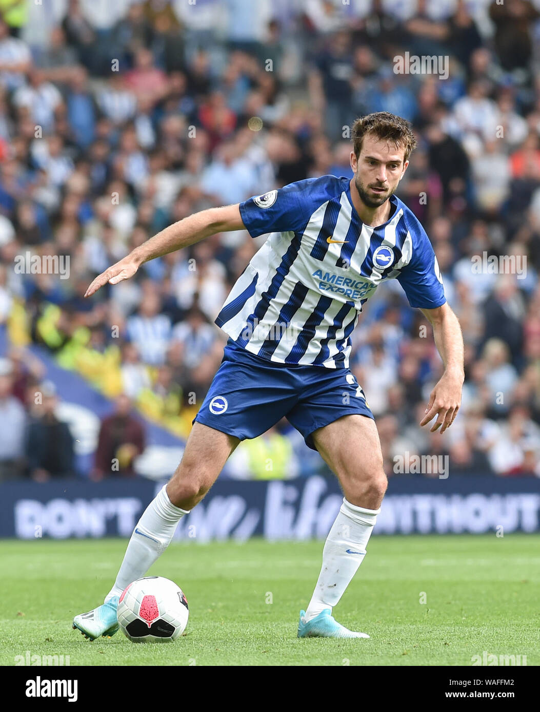 Davy Vorschriftsmässiger von Brighton während der Premier League Match zwischen Brighton und Hove Albion und West Ham United in der American Express Community Stadion, Brighton, 17. August 2019: Nur die redaktionelle Nutzung. Kein Merchandising. Für Fußball Bilder FA und Premier League Einschränkungen Inc. kein Internet/Mobile Nutzung ohne fapl Lizenz - für Details Kontakt Fußball Dataco Stockfoto