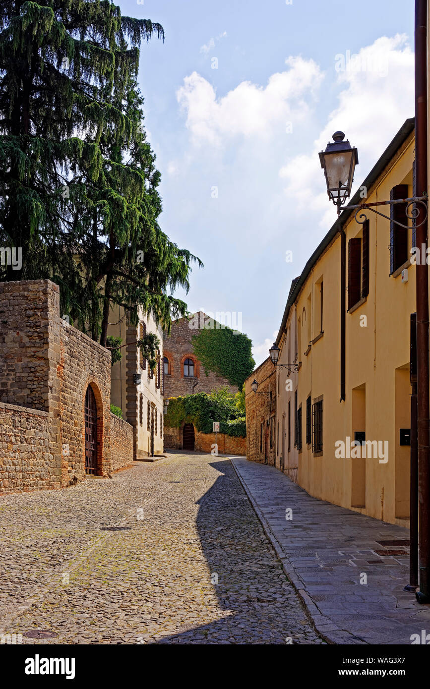 Häuserzeile, Monselice Italien (Italia), 30076894 Stockfoto