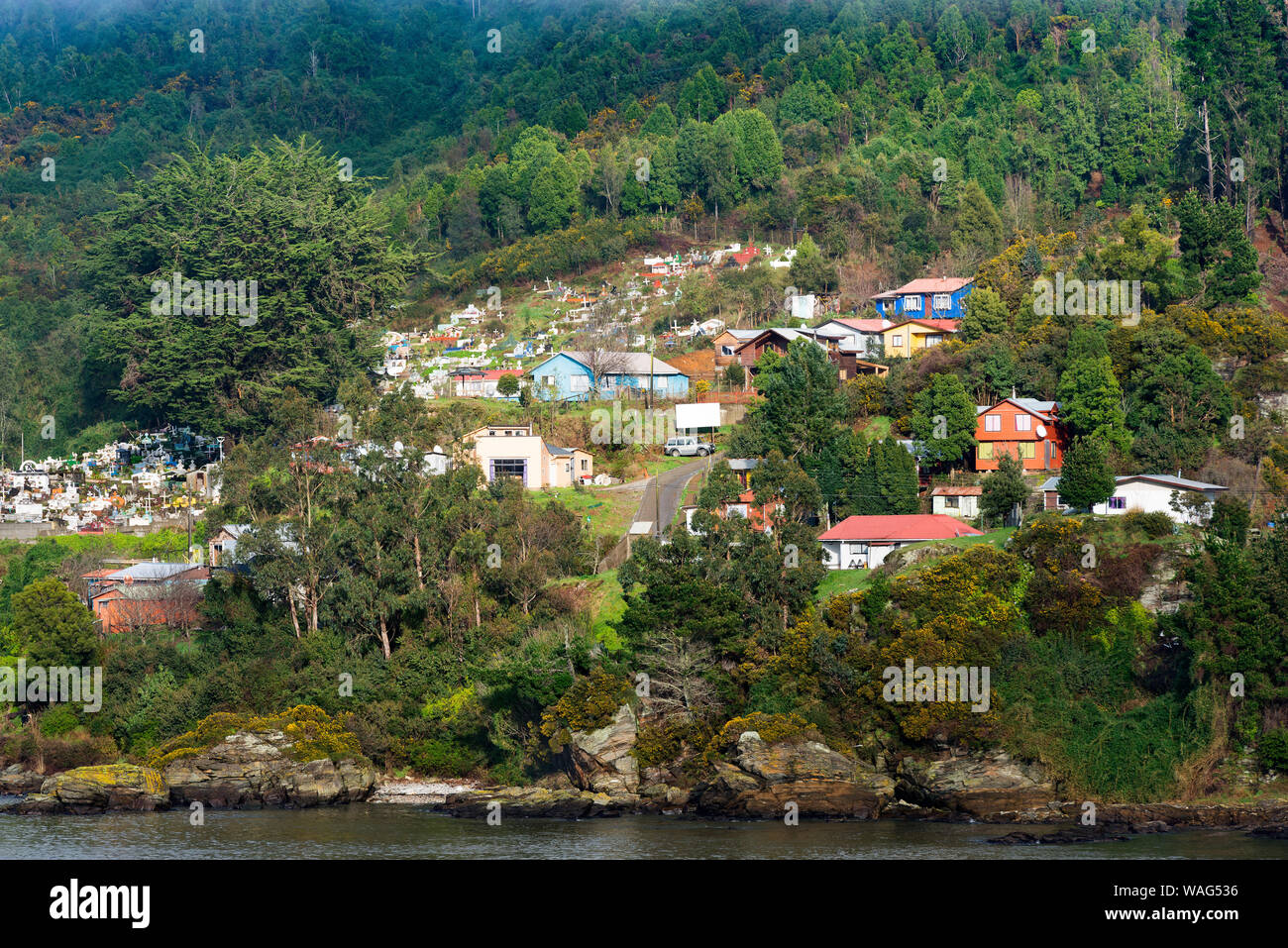 Blick auf Corral, einer kleinen Stadt in der Mündung des Flusses Valdivia, Region de Los Rios, Chile Stockfoto