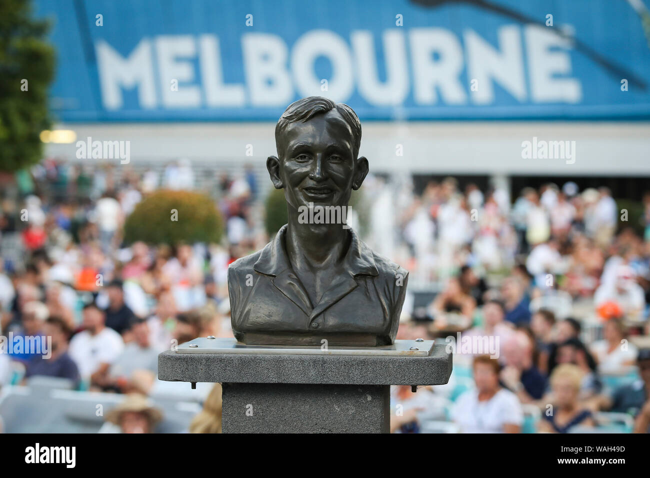 Skulptur von Rod Laver der Australian Open 2019 Tennis Turnier, Melbourne Park, Melbourne, Victoria, Australien Stockfoto