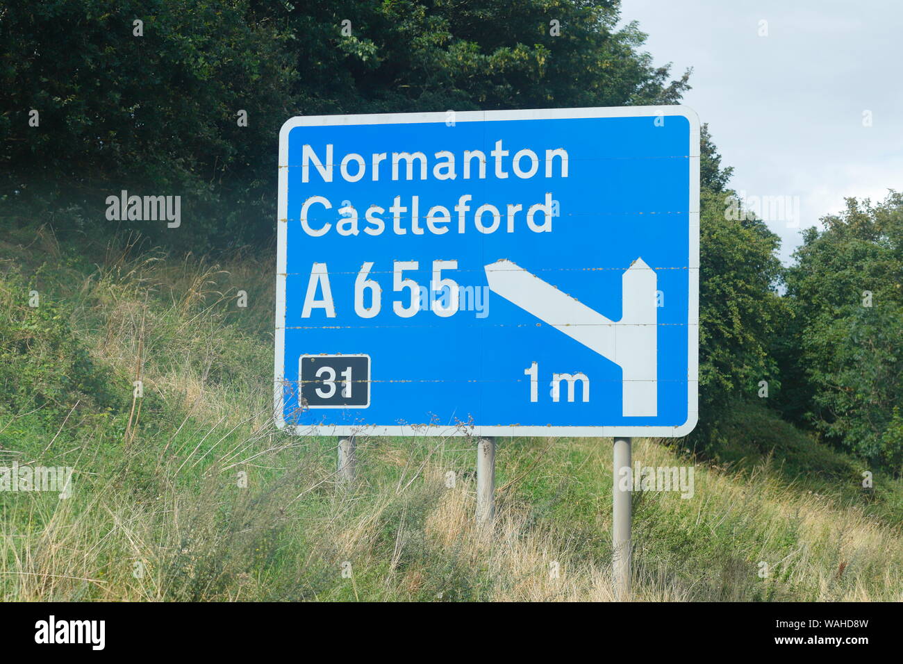 Eine 1 Mile Marker Zeichen auf der Autobahn M62 in der Nähe Castleford Stockfoto