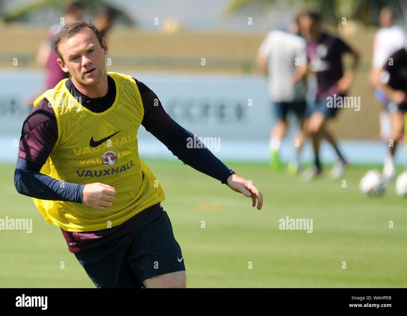 Rio de Janeiro, Brasilien, 9. Juni 2014. Spieler des England Soccer Team, Wayne Rooney während der Ausbildung auf dem Gebiet der Fort St. John in der Stadt von Rio Stockfoto