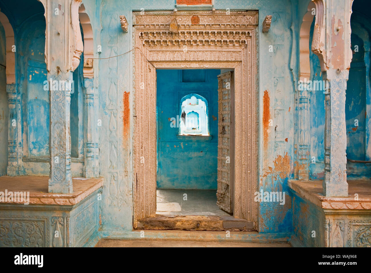 Indien, Rajasthan. Traditionelles Haus Eingang. Kredit als: Jim Nilsen/Jaynes Galerie/DanitaDelimont.com Stockfoto
