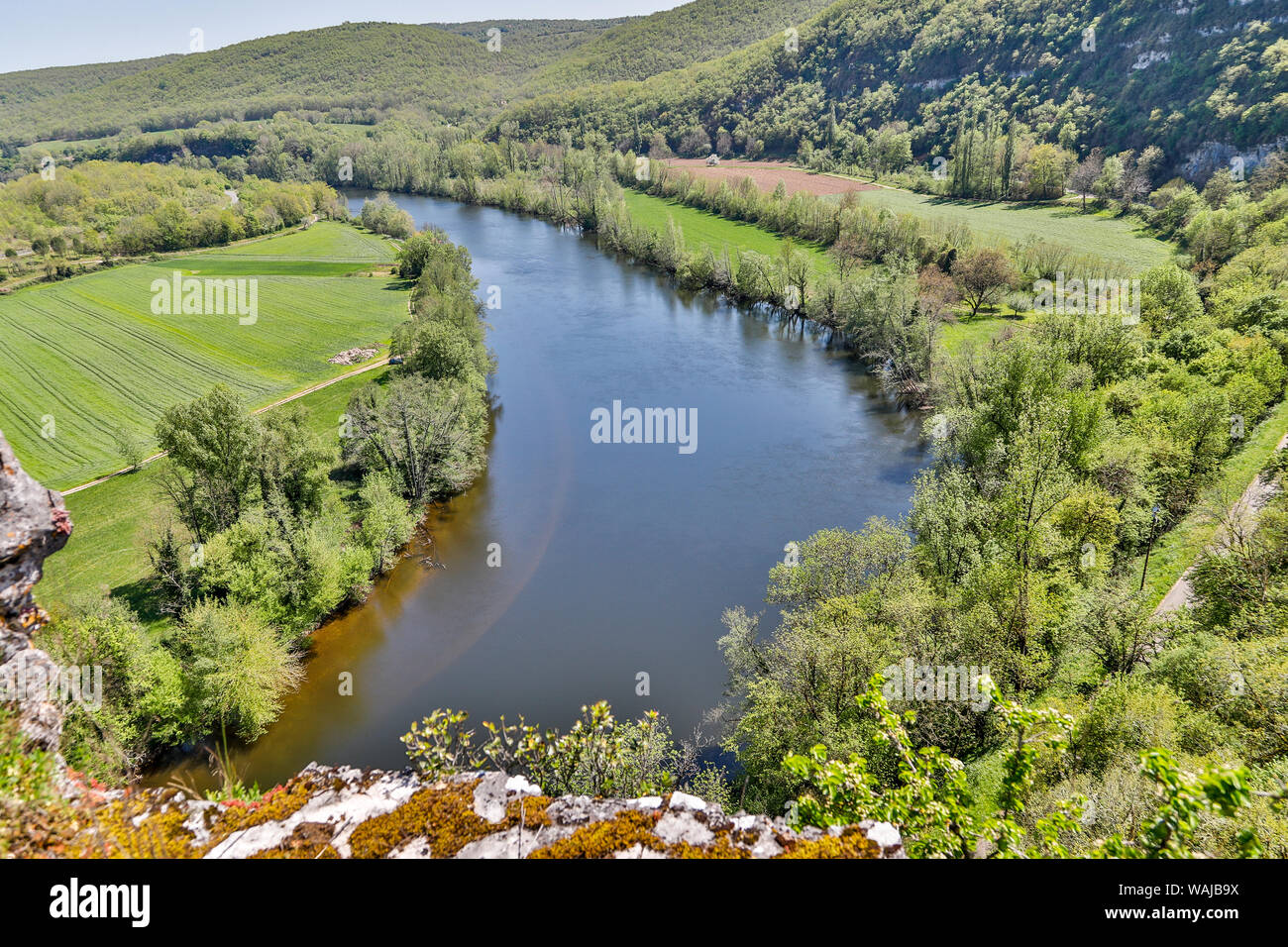 Frankreich, Calvignac. Fluss Lot Stockfoto