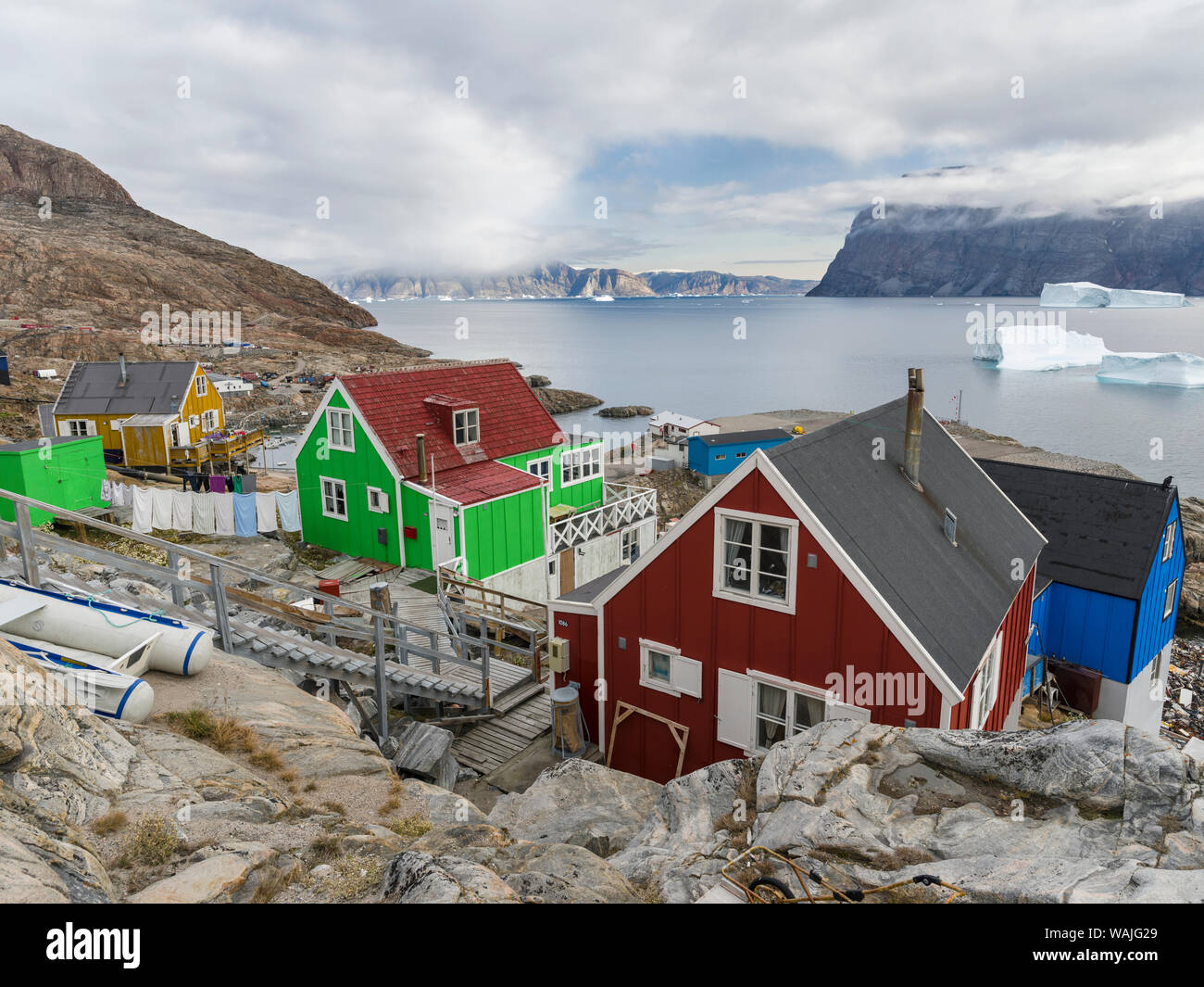 Kleine Stadt von Uummannaq, Nordwesten Grönlands. (Redaktionelle nur verwenden) Stockfoto