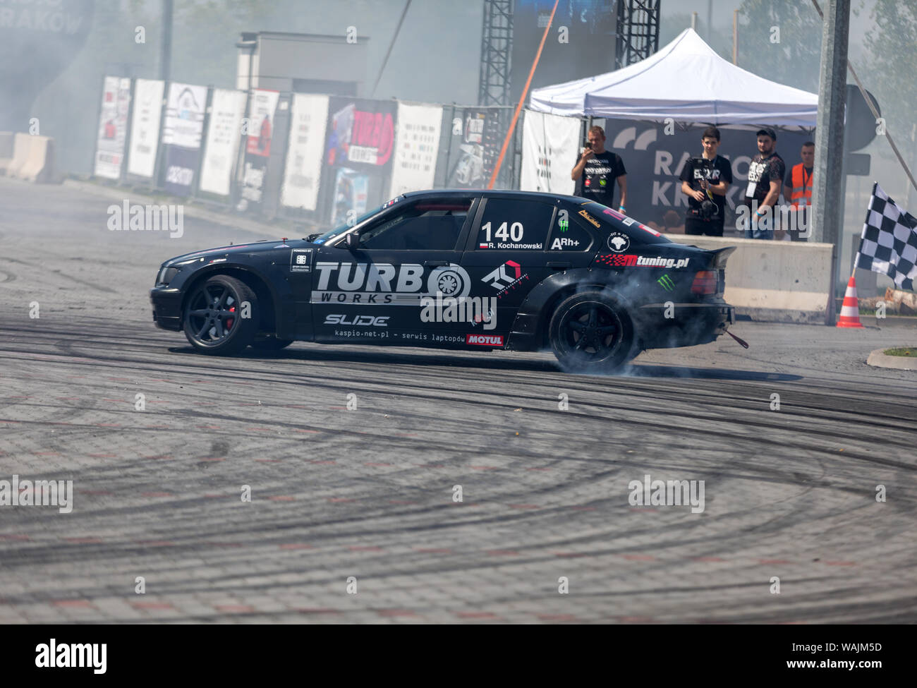 Krakau, Polen - 18. Mai 2019: Drift Auto in Aktion auf der 5th Edition von Moto Show in Krakau. Polen. Stockfoto