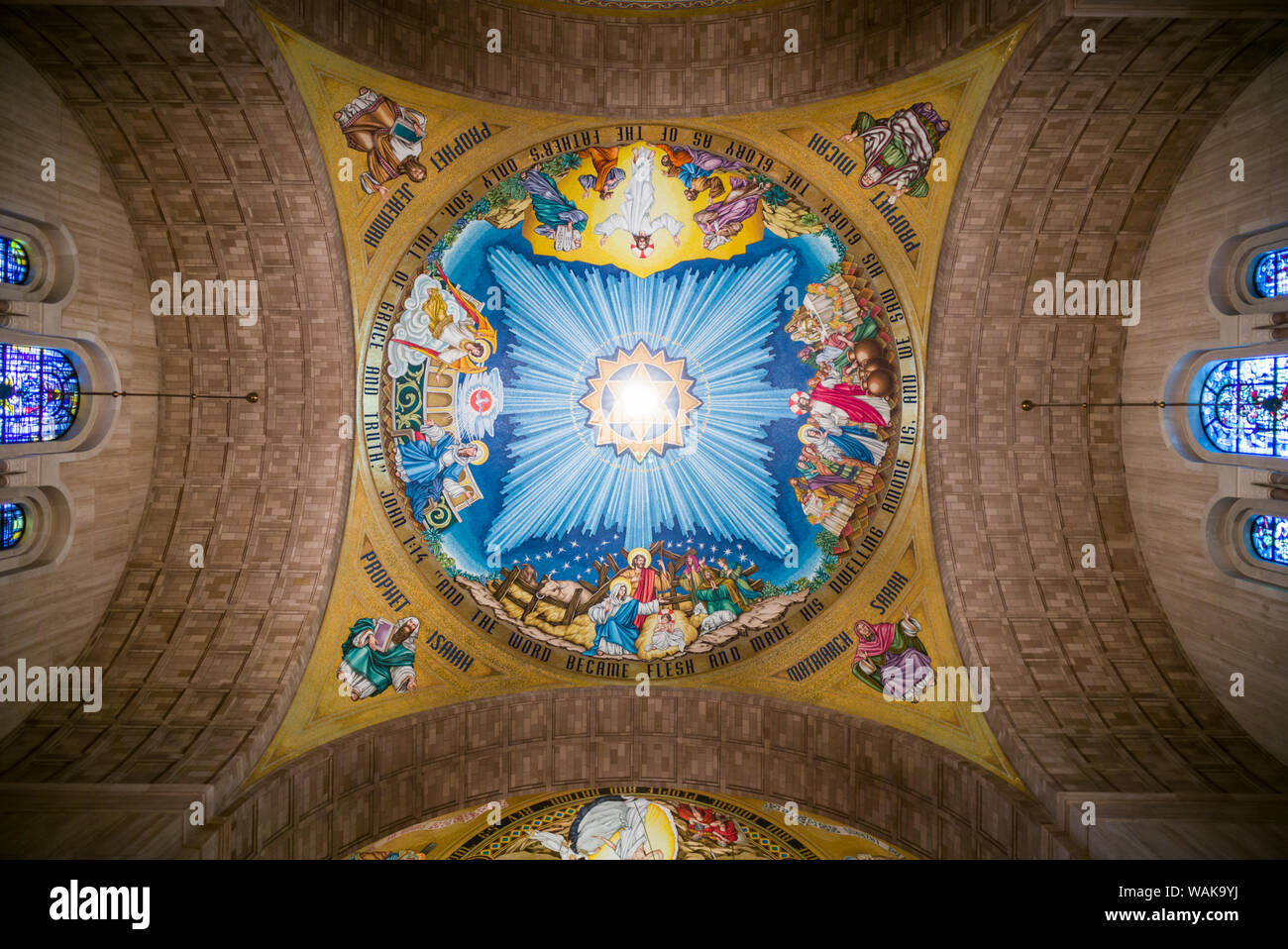 USA, Washington D.C. Basilika Nationalheiligtum der Unbefleckten Empfängnis Decke Stockfoto
