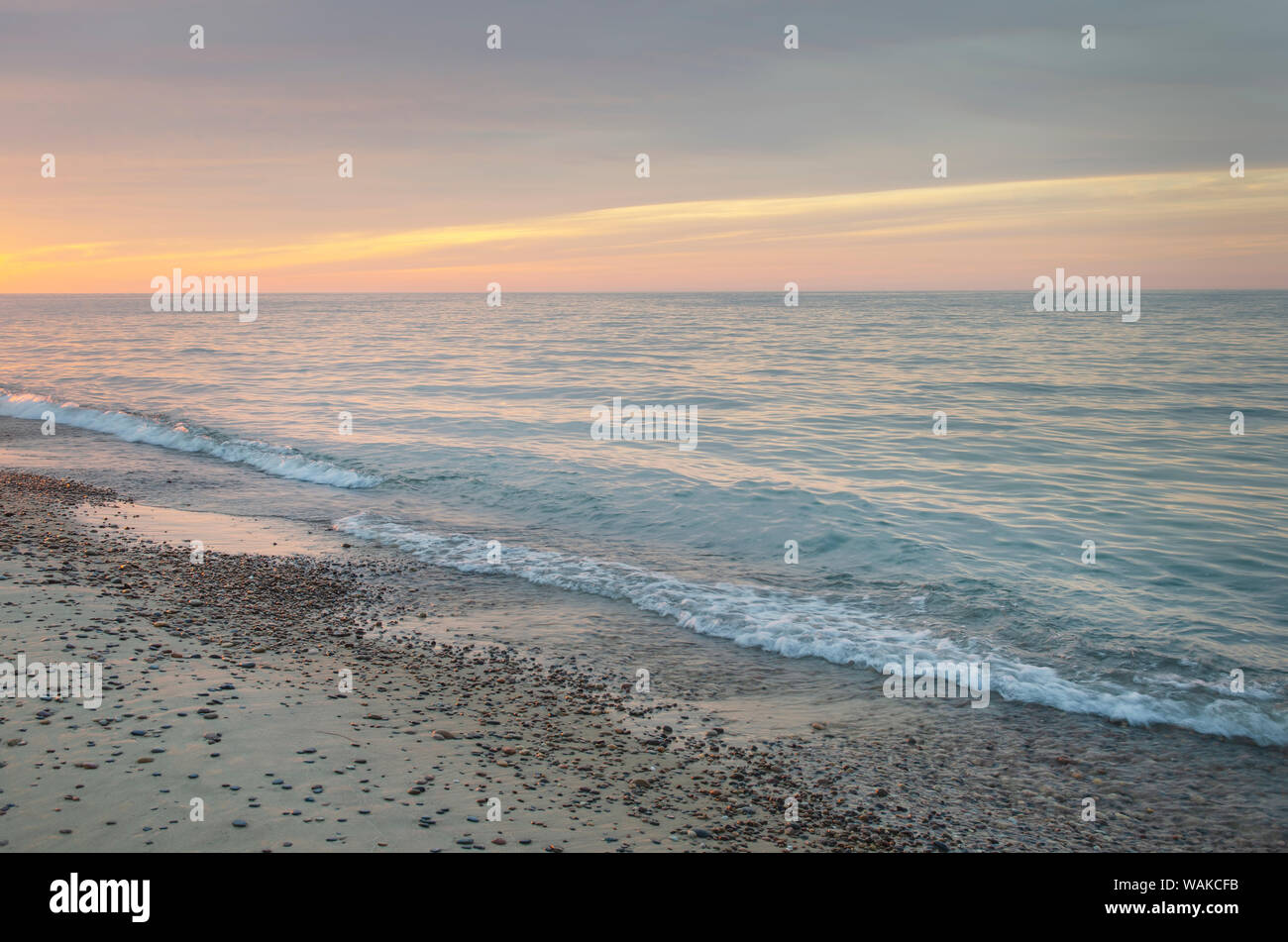 Lake Superior von Strand in Whitefish Point, der Oberen Halbinsel von Michigan gesehen Stockfoto