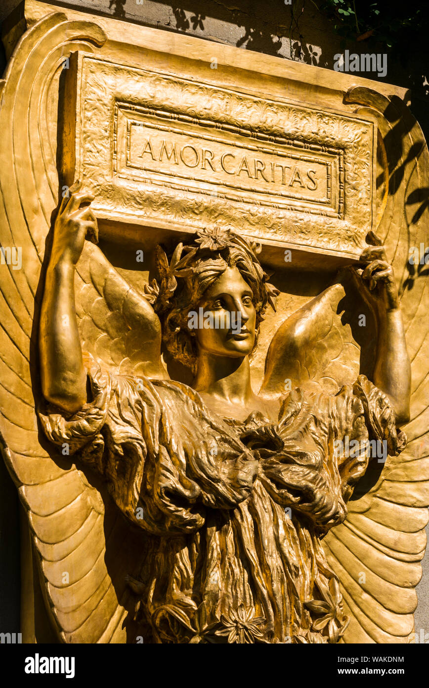 USA, New Hampshire, Cornish. Saint-Gaudens National Historic Park, ehemaliges Haus des 19. Jahrhunderts Bildhauer, Augustus Saint-Gaudens. Neue Galerie und Atrium, Skulptur von Amor Caritas Stockfoto