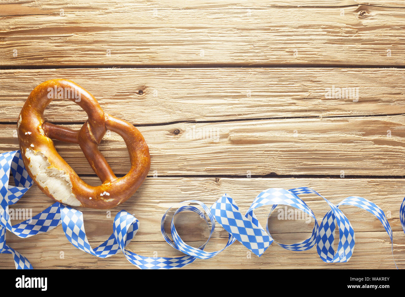 Oktoberfest Hintergrund mit einer Brezel Stockfoto