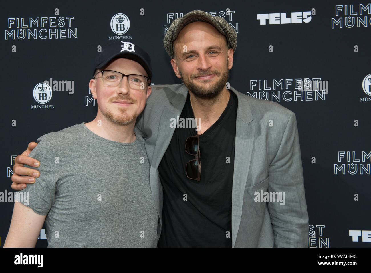 Markus sehr und Cornelius Conrad vor der Vorführung ihres Films das Institut Stockfoto