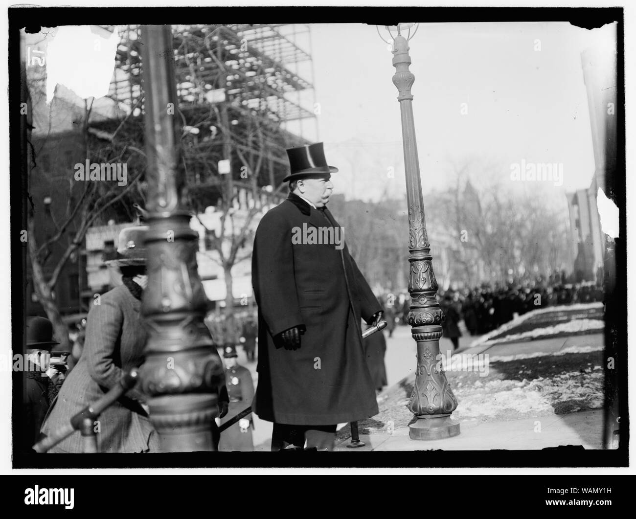 CRUZ, SENIOR DON ANIBAL. Botschafter aus Chile. Seine Bestattung. PATRICK'S KIRCHE. Präsident und Frau. TAFT Stockfoto CRUZ, SENIOR DON ANIBAL. Botschafter aus Chile. Seine Bestattung. PATRICK'S KIRCHE. Präsident und Frau. TAFT Stockfoto
