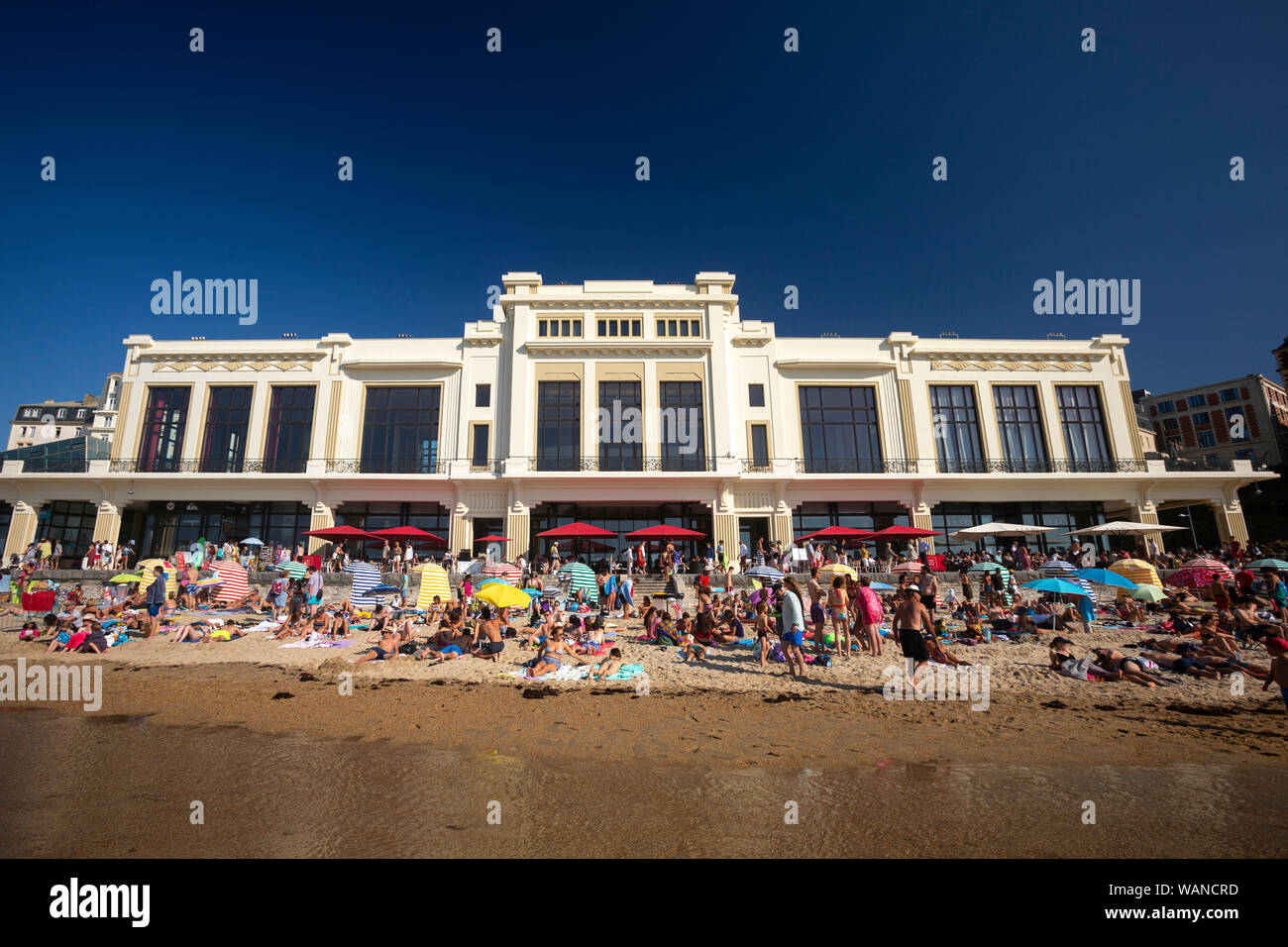 Die Städtischen Casino und der Große Strand von Biarritz (Atlantische Pyrenäen - Frankreich). Dieser Raum begrüßt, den G7-Gipfel 2019 Vom 24. bis 26. August. Stockfoto