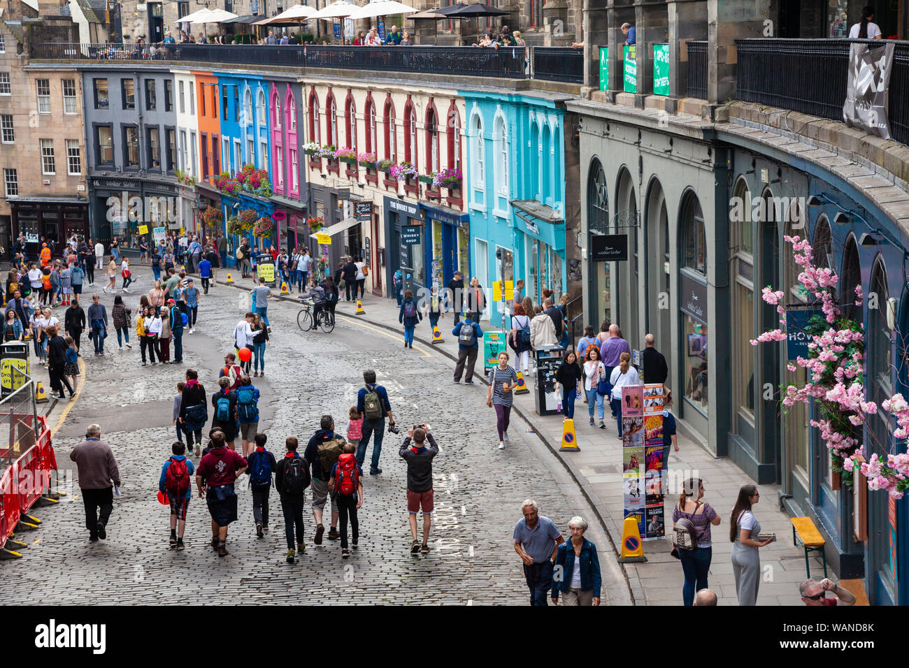 Victoria Street Grassmarket in Edinburgh Schottland führt. Stockfoto
