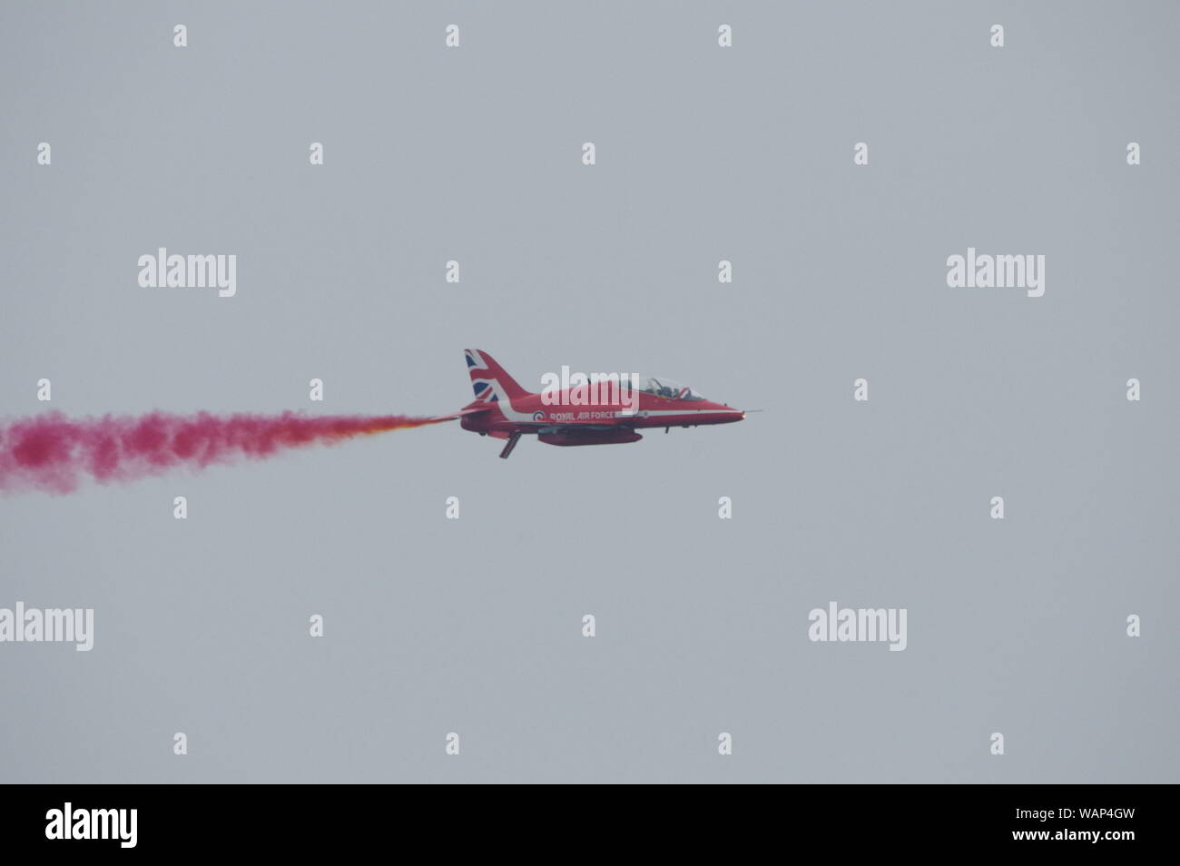 Die britische Royal Air Force Red Arrows Kunstflug Formation Team, Chicago, Luft und Wasser zeigen, 2019 Stockfoto