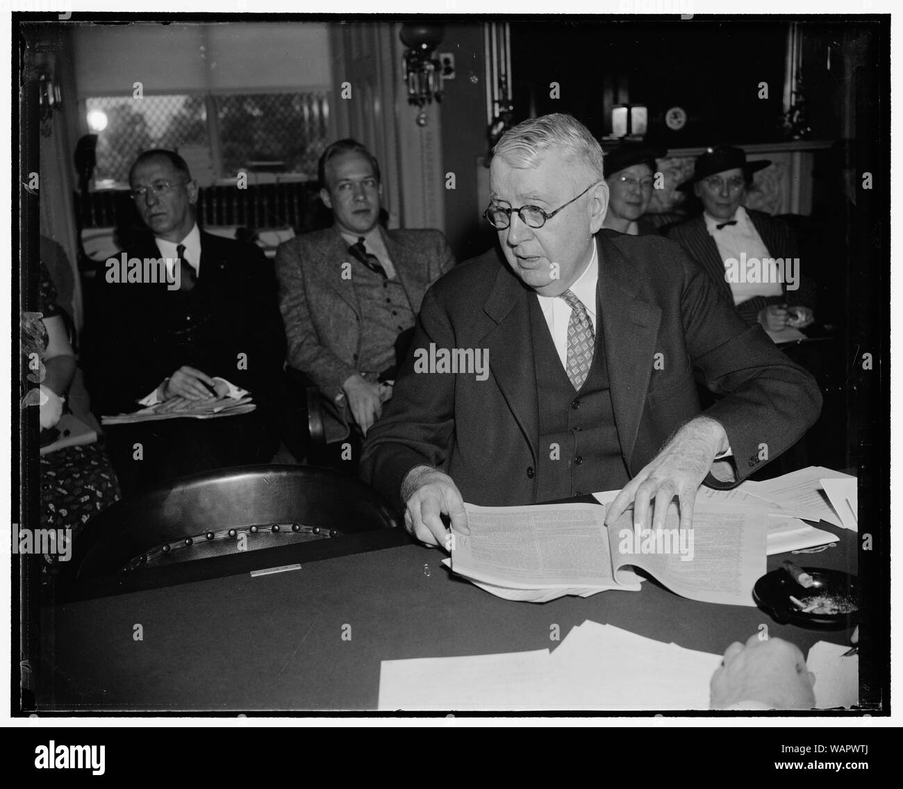 Kündigung des gegenwärtigen Krieges - deklarieren Mechanismus als "Autokratischen", Rep. Louis Ludlow appelliert, auf Erteilung einer Genehmigung für eine Verfassungsänderung, die eine Nat'l Referendum über die Teilnahme an einem Krieg Stockfoto