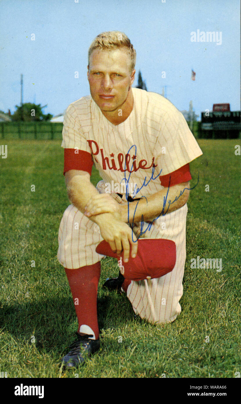 Handsignierte vintage Farbe Postkarte von Hall of Fame Baseball player Richie Ashburn mit den Philadelphia Phillies um 1960 s Stockfoto
