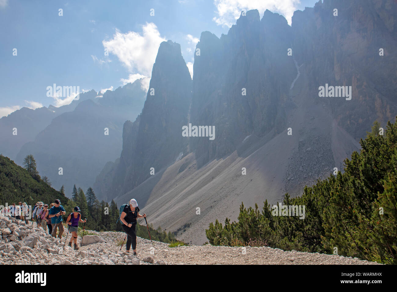 Wandern Vergangenheit Cima Una Berg in den Sextner Dolomiten Stockfoto