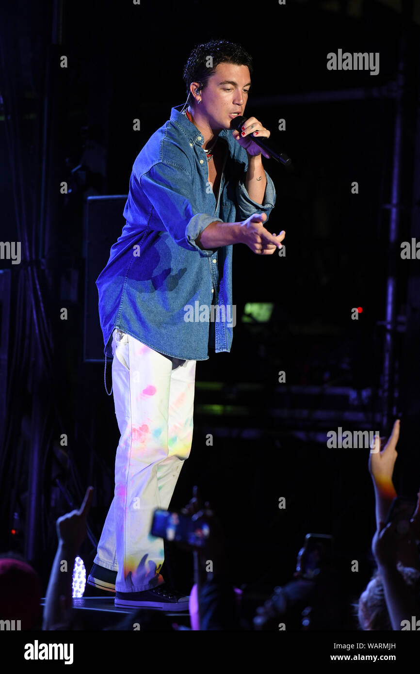 Flushing NY, USA. 21 Aug, 2019. Paul Jason Klein von LANY führt während der Ventilator Woche im USTA Billie Jean King National Tennis Center am 21. August 2019 in Flushing Queens. Quelle: MPI04/Medien Punch/Alamy leben Nachrichten Stockfoto