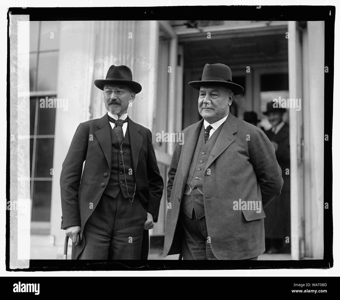 Dr. Wiedfeldt & Dr. Wm. Solf, 11/1/22. Stockfoto
