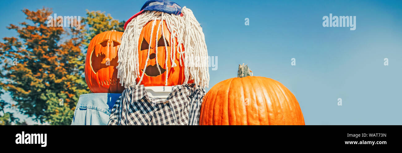 Halloween Scary Scarecrow Stockfotos Und Bilder Kaufen Alamy