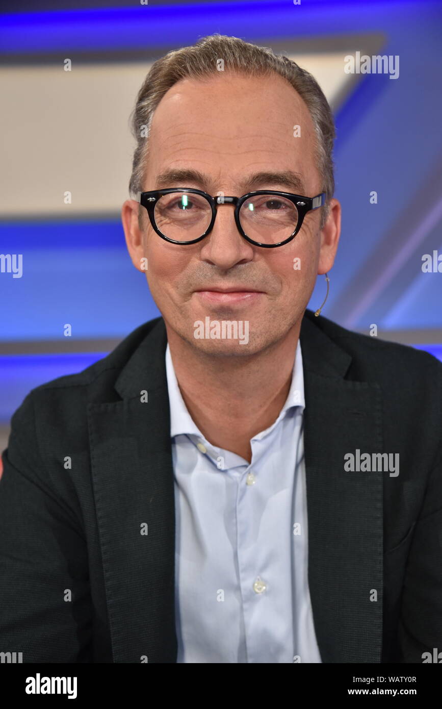 Köln, Deutschland. 21 Aug, 2019. Der Journalist Jan Fleischhauer ist ein Gast auf die ARD-Talkshow "maischberger. Der Woche 'Credit: Horst Galuschka/dpa/Horst Galuschka dpa/Alamy leben Nachrichten Stockfoto