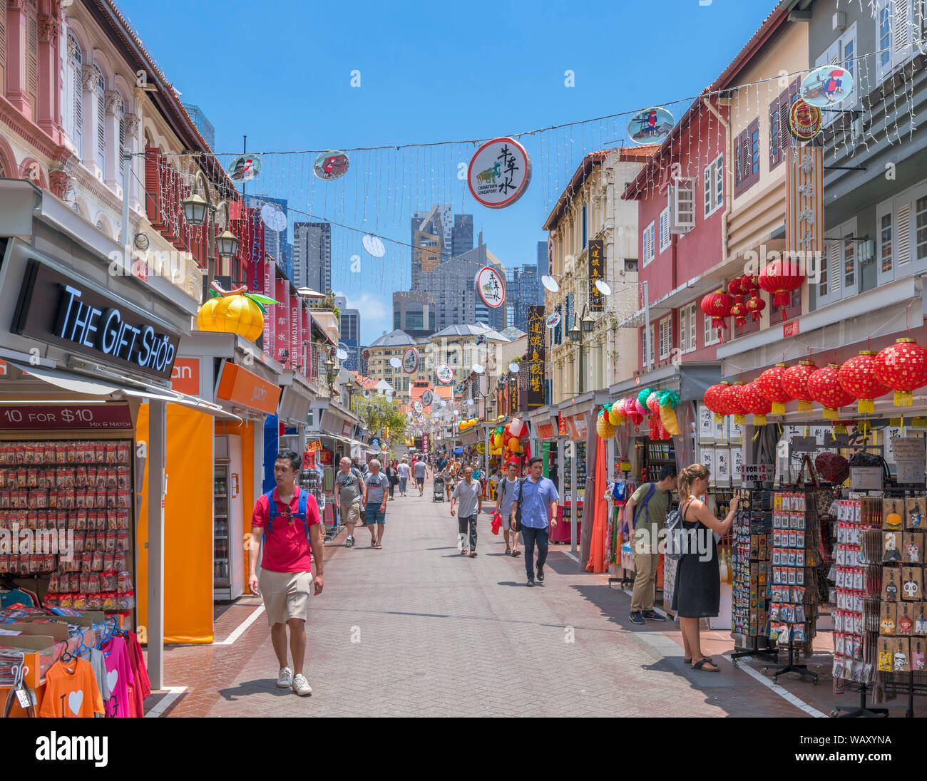Die Geschäfte in der Pagode Straße in Chinatown, Singapore City, Singapur Stockfoto